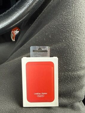 Red MagSafe Leather Wallet (Boxed)
